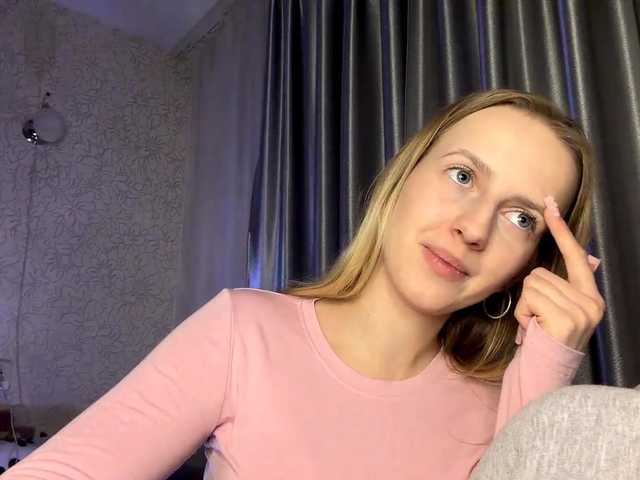 RaisaBrentz's BongaCams show and profile