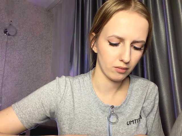 RaisaBrentz's BongaCams show and profile