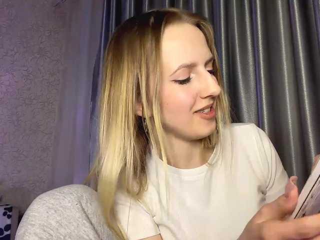 RaisaBrentz's BongaCams show and profile