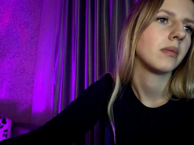 RaisaBrentz's BongaCams show and profile