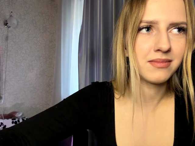 RaisaBrentz's BongaCams show and profile