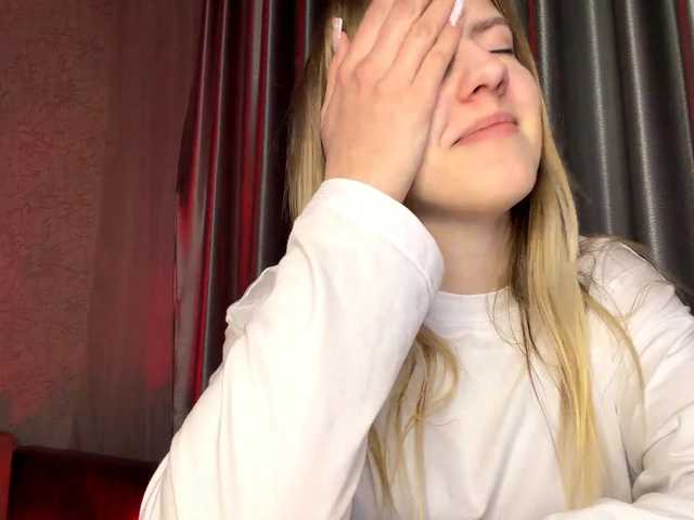 RaisaBrentz's BongaCams show and profile