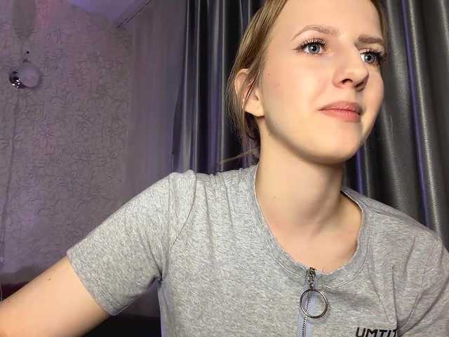 RaisaBrentz's BongaCams show and profile