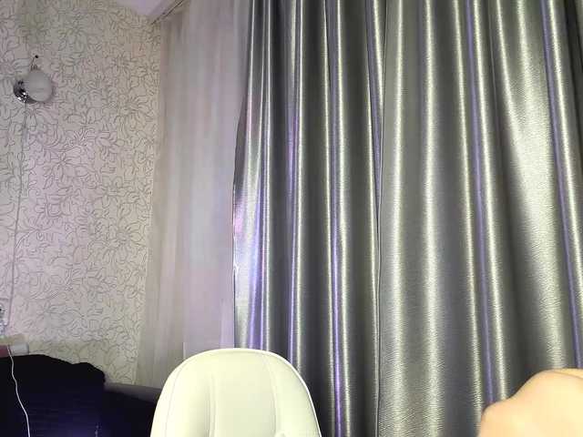 RaisaBrentz's BongaCams show and profile