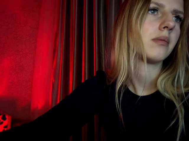 RaisaBrentz's BongaCams show and profile
