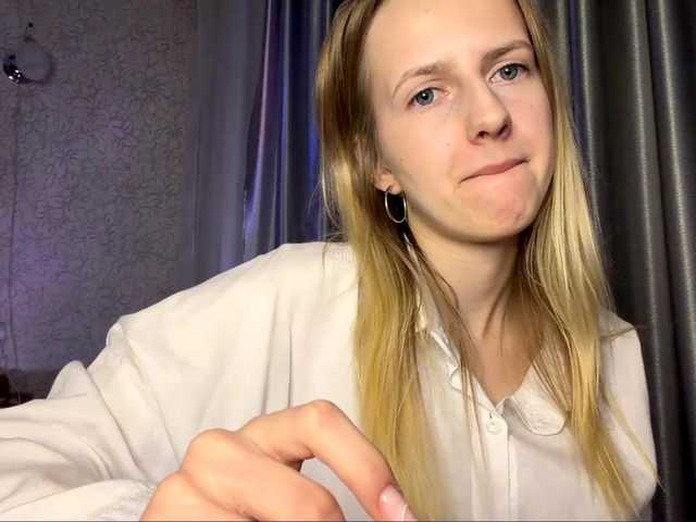 RaisaBrentz video chat preview