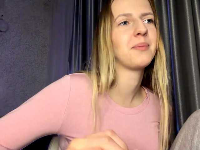 RaisaBrentz's BongaCams show and profile