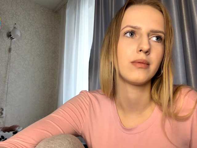 RaisaBrentz's BongaCams show and profile