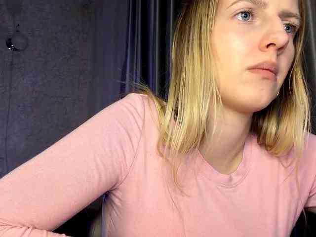 RaisaBrentz Live Webcam on BongaCams