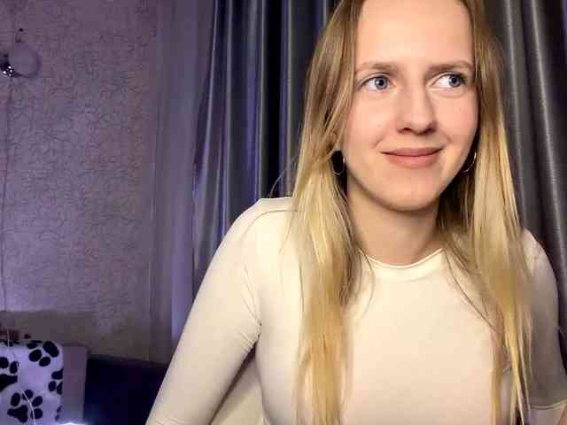 RaisaBrentz Live Webcam on BongaCams