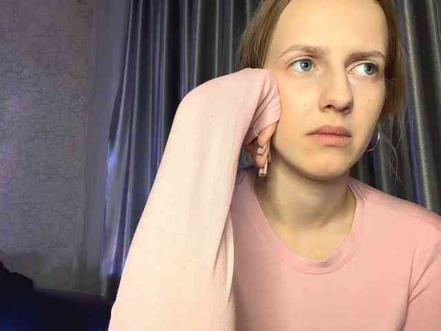 RaisaBrentz Live Webcam on BongaCams