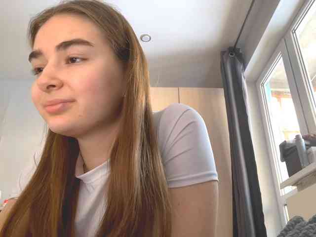 RosalynLimberg webcam