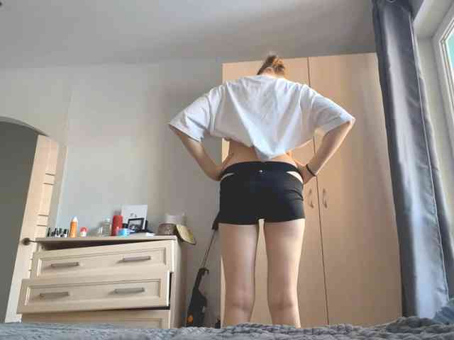 RosalynLimberg webcam