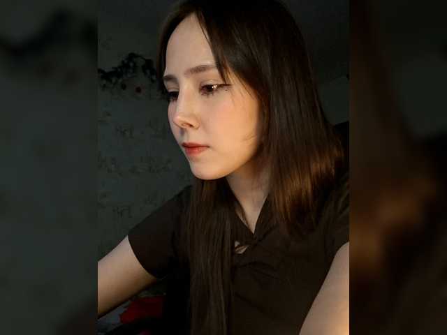 risarever's BongaCams show and profile