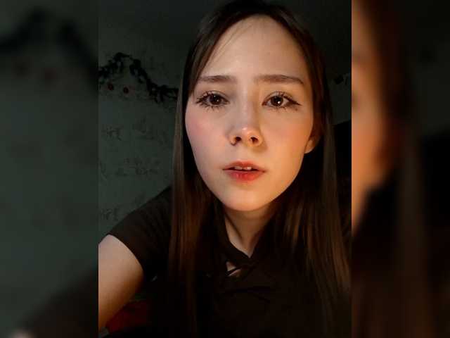 risarever's BongaCams show and profile