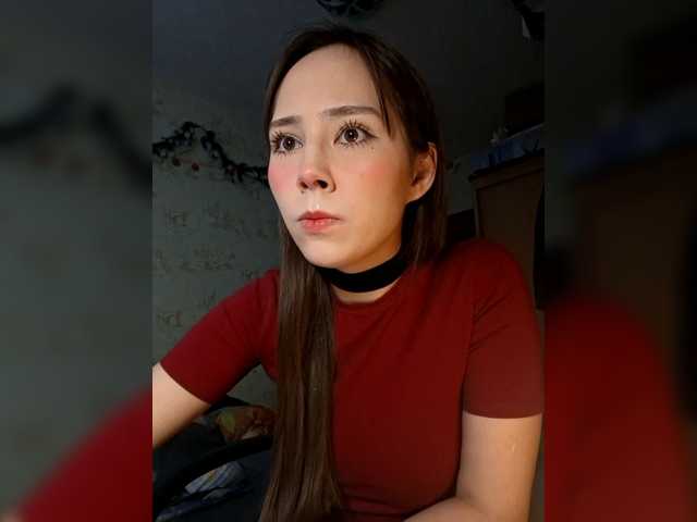 risarever – webcam model profile photo