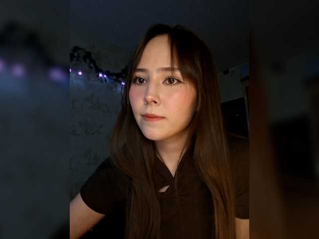 risarever's BongaCams show and profile