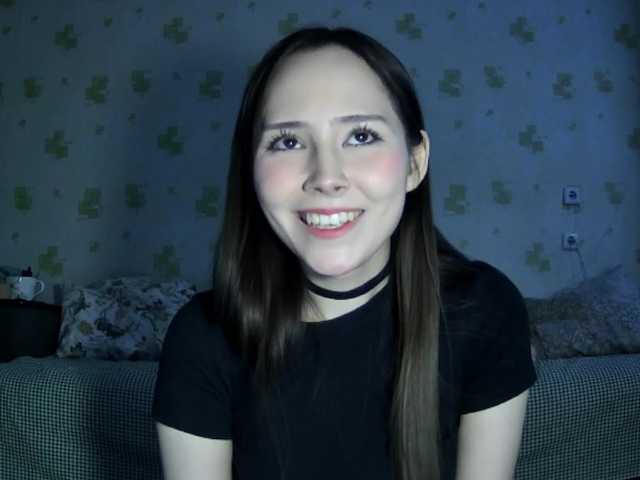 risarever's BongaCams show and profile