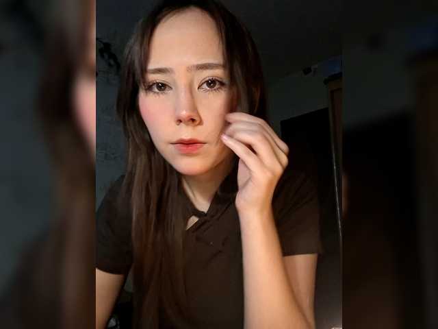 risarever's BongaCams show and profile