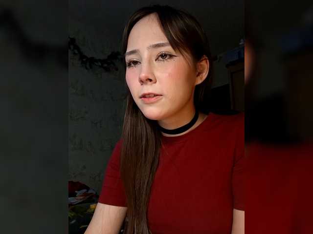 risarever's BongaCams show and profile