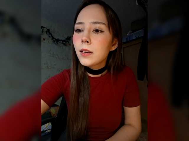 risarever's BongaCams show and profile