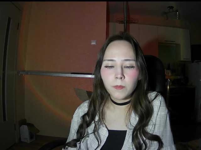 risarever's BongaCams show and profile