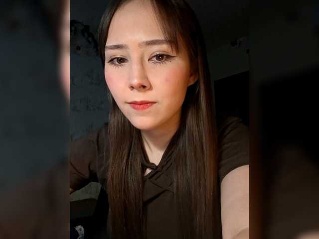 risarever's BongaCams show and profile