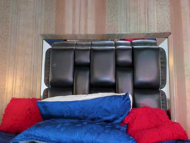 DaphneBlacke's BongaCams show and profile