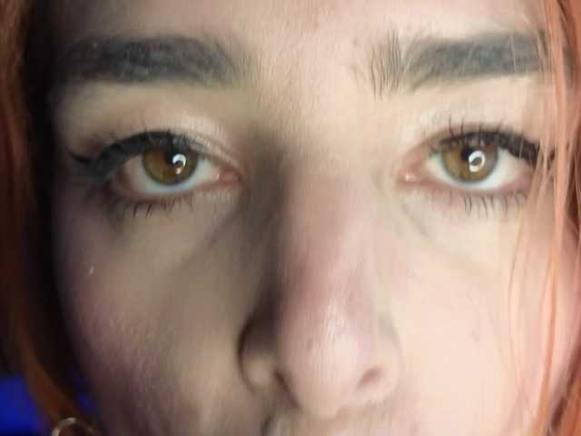 DaphneBlacke's BongaCams show and profile