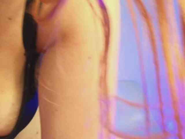 DaphneBlacke Live Webcam on BongaCams