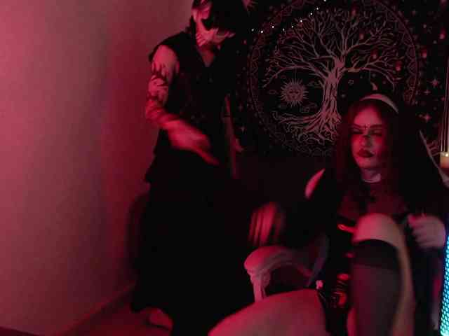 CrimsonVampCouple CrimsonVampCouple