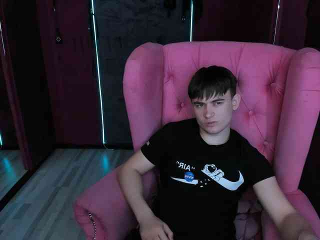 AlejandroEllias AlejandroEllias