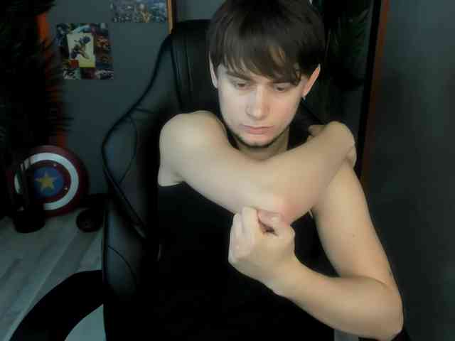 AlejandroEllias AlejandroEllias