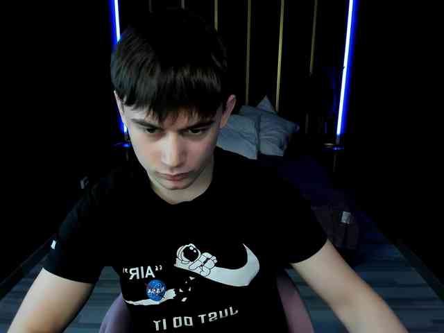 AlejandroEllias AlejandroEllias