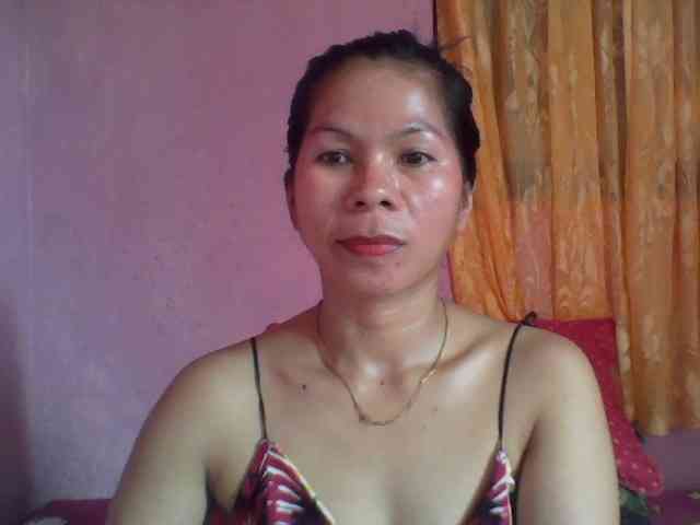 anne198813 Live Webcam on BongaCams