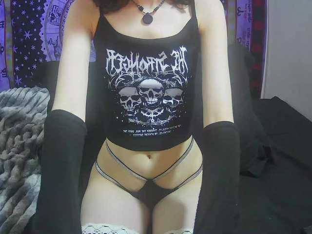 mumu16's BongaCams show and profile