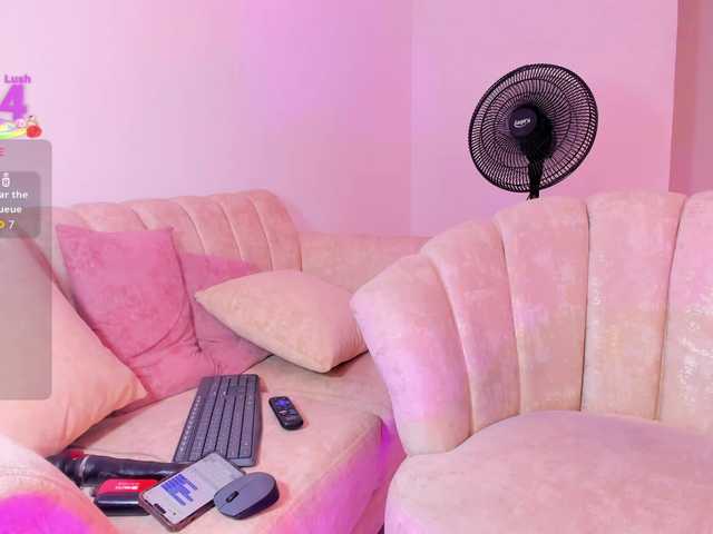 MandyWester's BongaCams show and profile