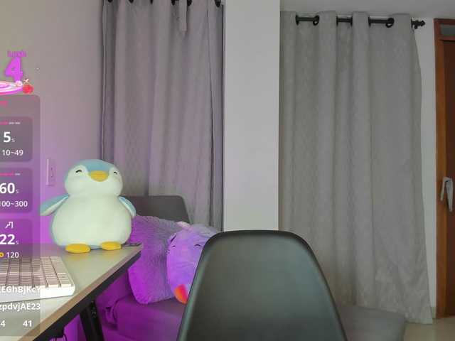 Sweet-Mia80's BongaCams show and profile