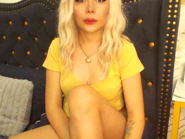 Hazel4U Live Webcam on BongaCams