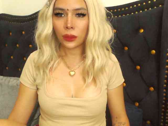 Hazel4U Live Webcam on BongaCams