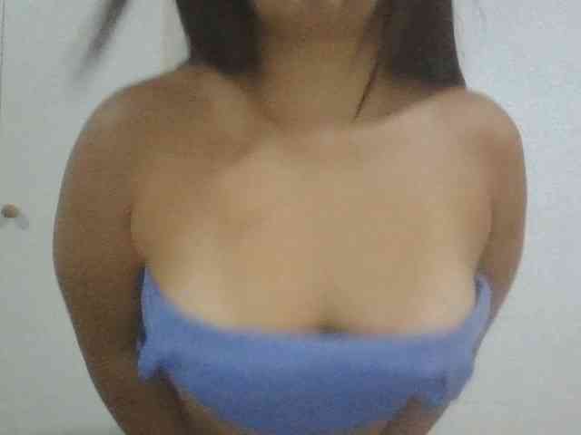 LuciiaSoleexxx webcam