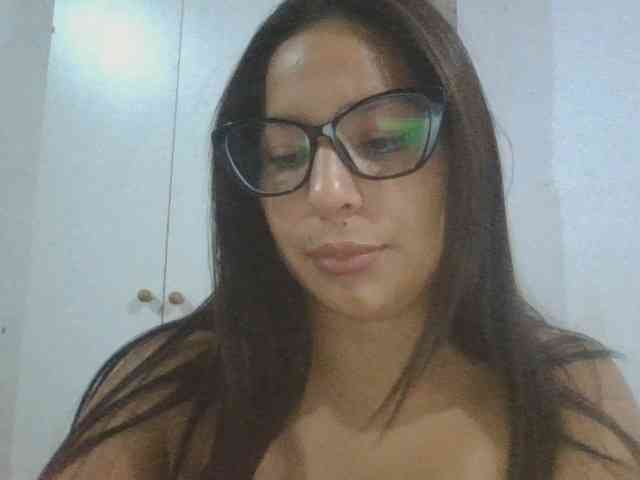 LuciiaSoleexxx webcam