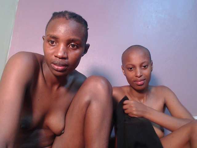 Wet-pussy66's BongaCams show and profile