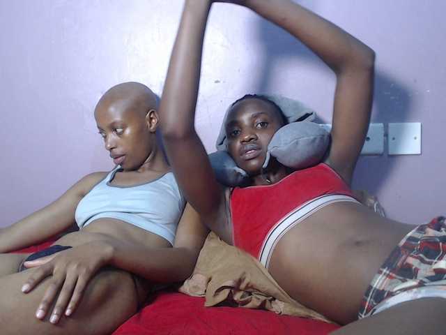 Wet-pussy66's BongaCams show and profile