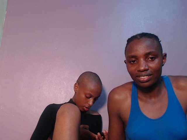 Wet-pussy66's BongaCams show and profile