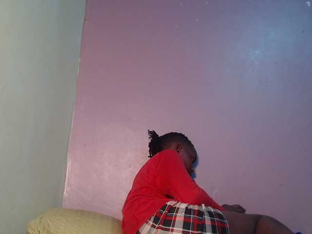 Wet-pussy66's BongaCams show and profile