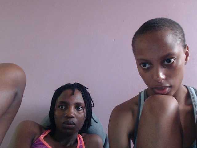 Wet-pussy66's BongaCams show and profile