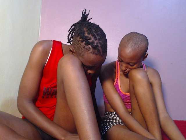 Wet-pussy66's BongaCams show and profile