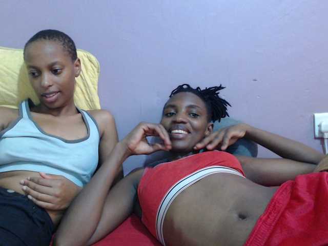 Wet-pussy66's BongaCams show and profile