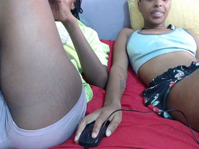 Wet-pussy66's BongaCams show and profile